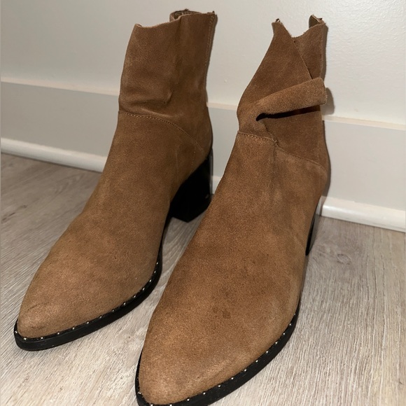 Treasure & Bond Farrah Studded Bootie - Picture 2 of 9